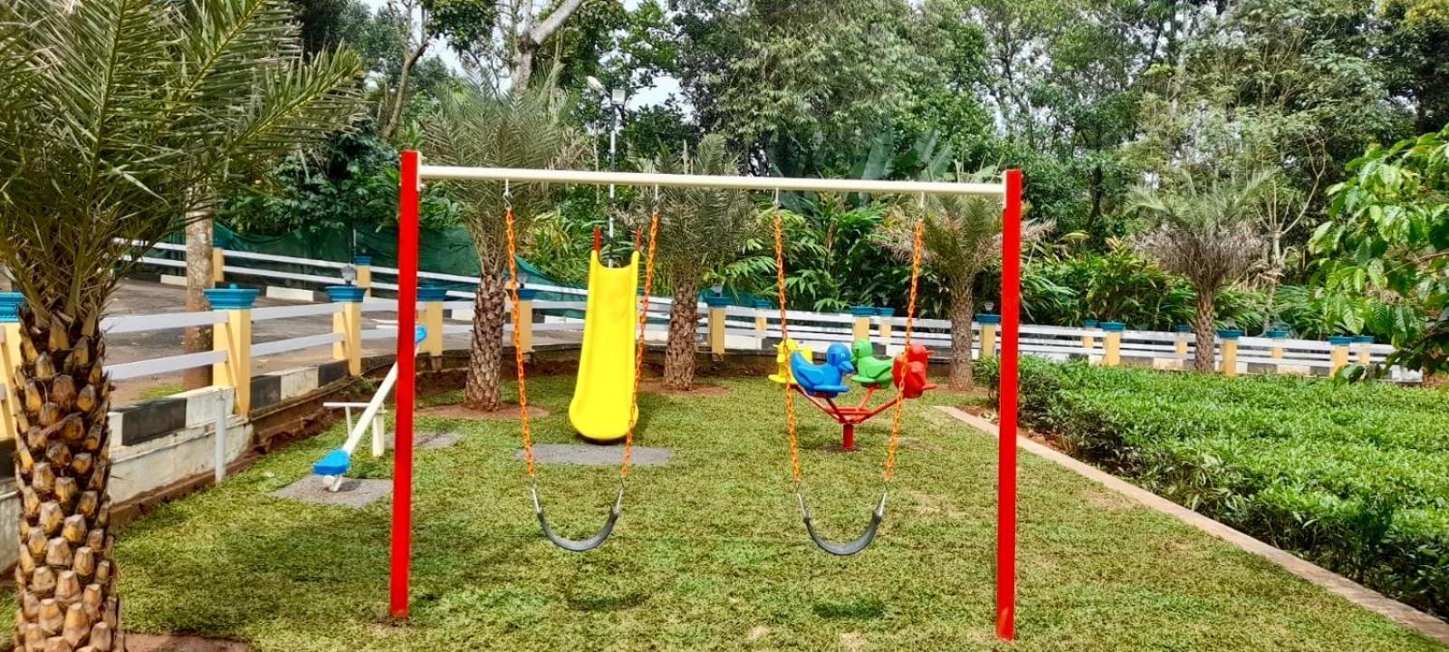 Arabian Holiday Resort With Swimming Pool In Idukki Calvary Mount Exterior foto